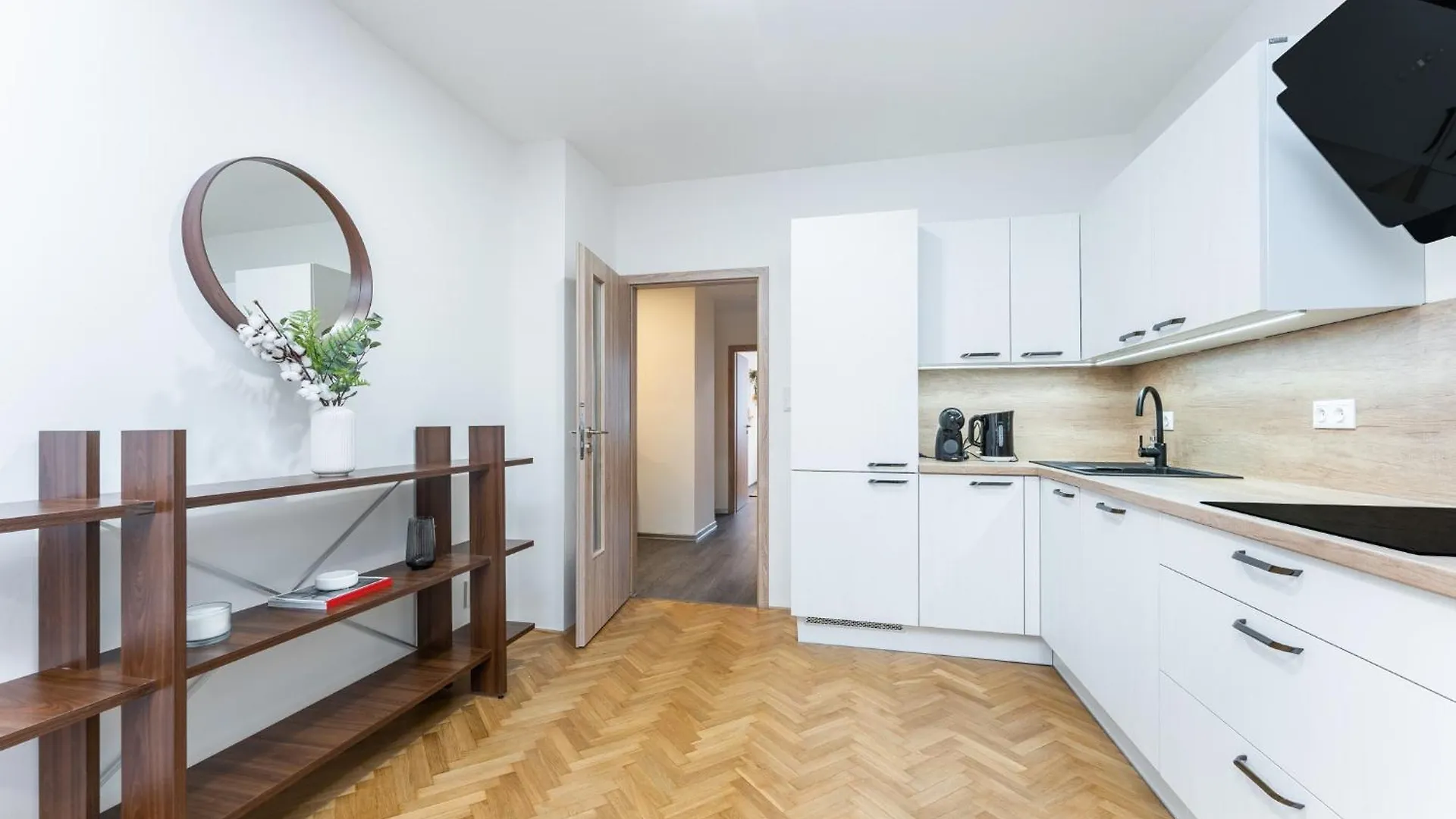 Stylish Stay By Vysehrad Apartment Πράγα